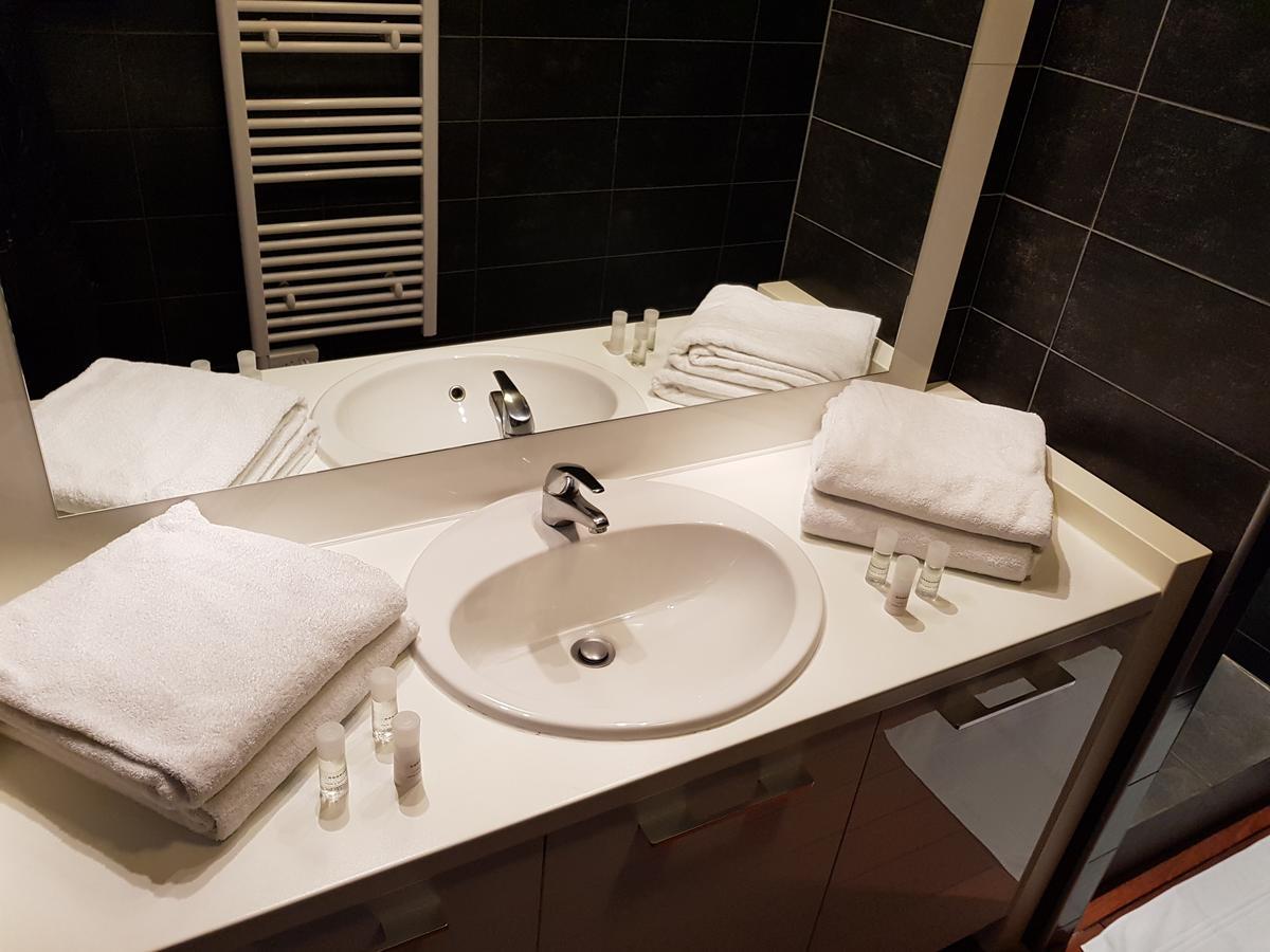 Saint-Rémy-de-Provence Mas De Valrugues Holifrance 아파트 호텔 외부 사진